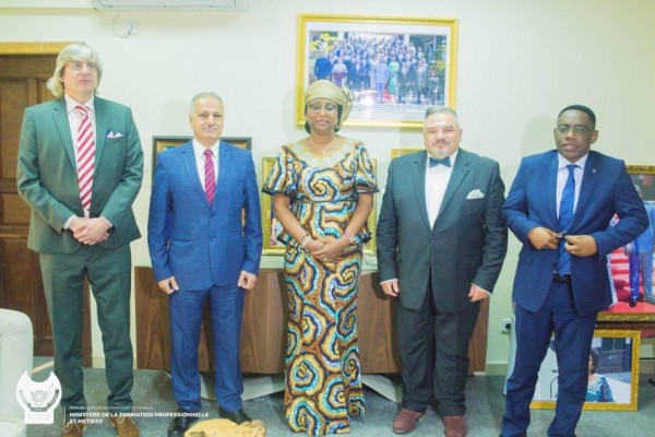 بيان ختامي للزيارات للدول الافريقية ... بناء على دعوة رسمية وجهت من قبل فخامة رئيس مجلس وزراء جمهورية الكونغو برازافيل وحكومة جمهورية الكونغو الديمقراطية